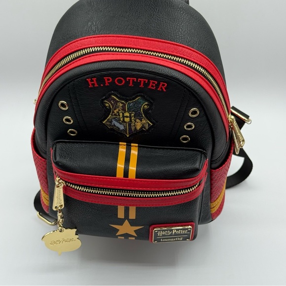 Loungefly Harry Potter Triwizard Tournament Mini Backpack Red/Black Hogwarts - Picture 15 of 16